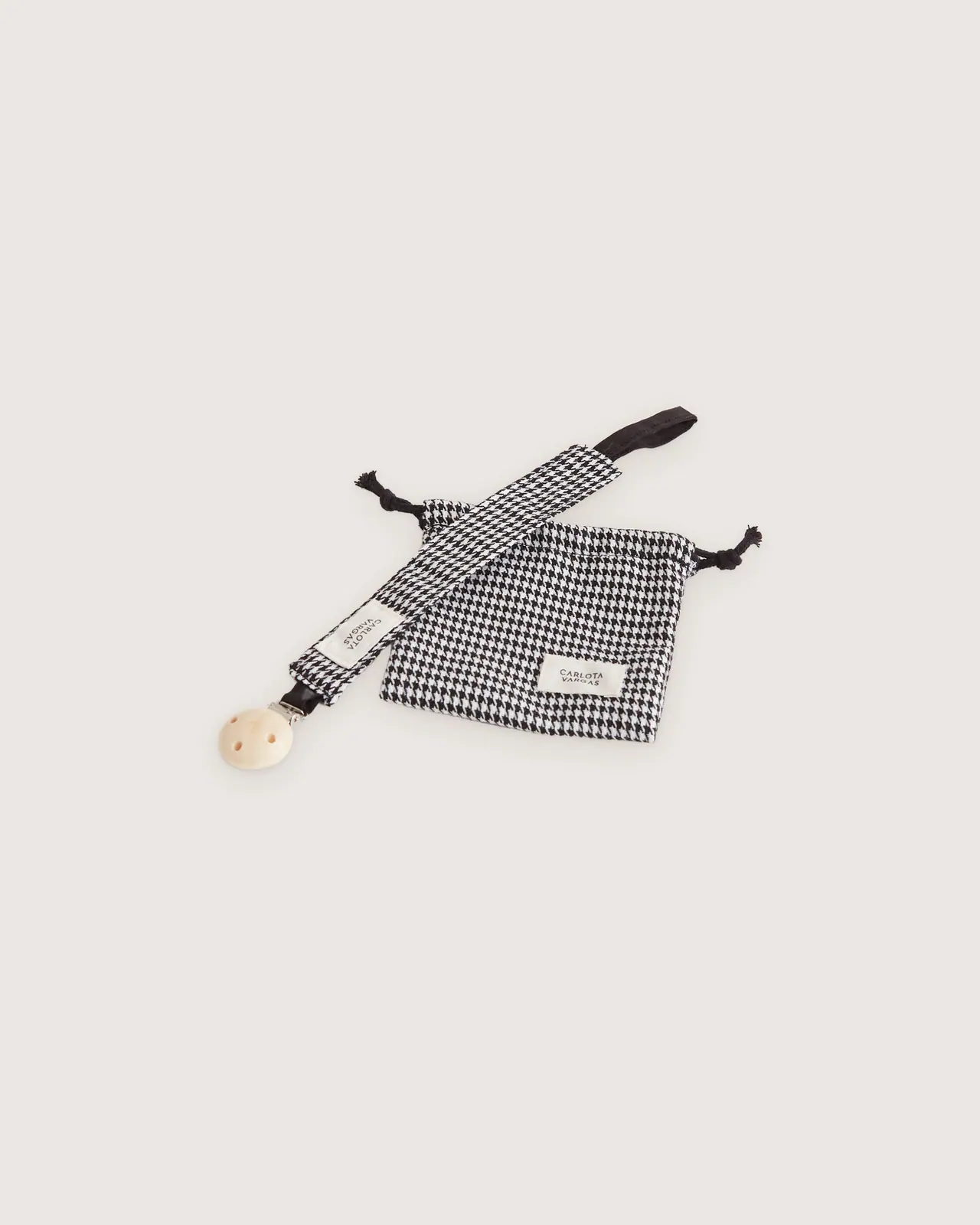 Dummy clip and pouch set Monaco
